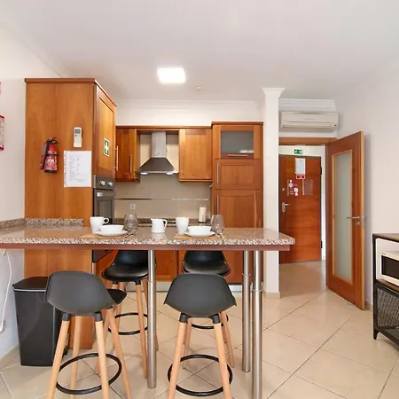 Colina Do Atlantico 203 *