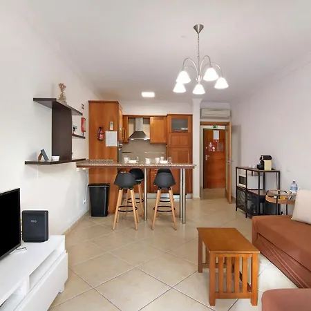 Colina Do Atlantico 203